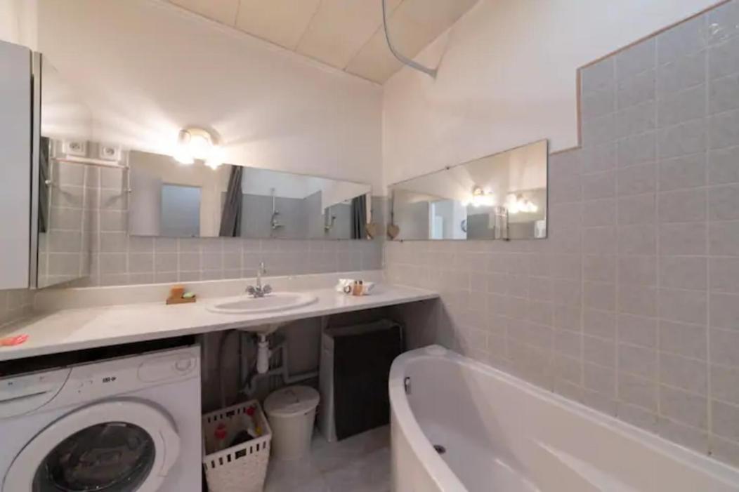 Grand Appartement Lumineux Pour 2 A 4 Personnes A Avignon Intra-Muros Wifi Gratuit エクステリア 写真